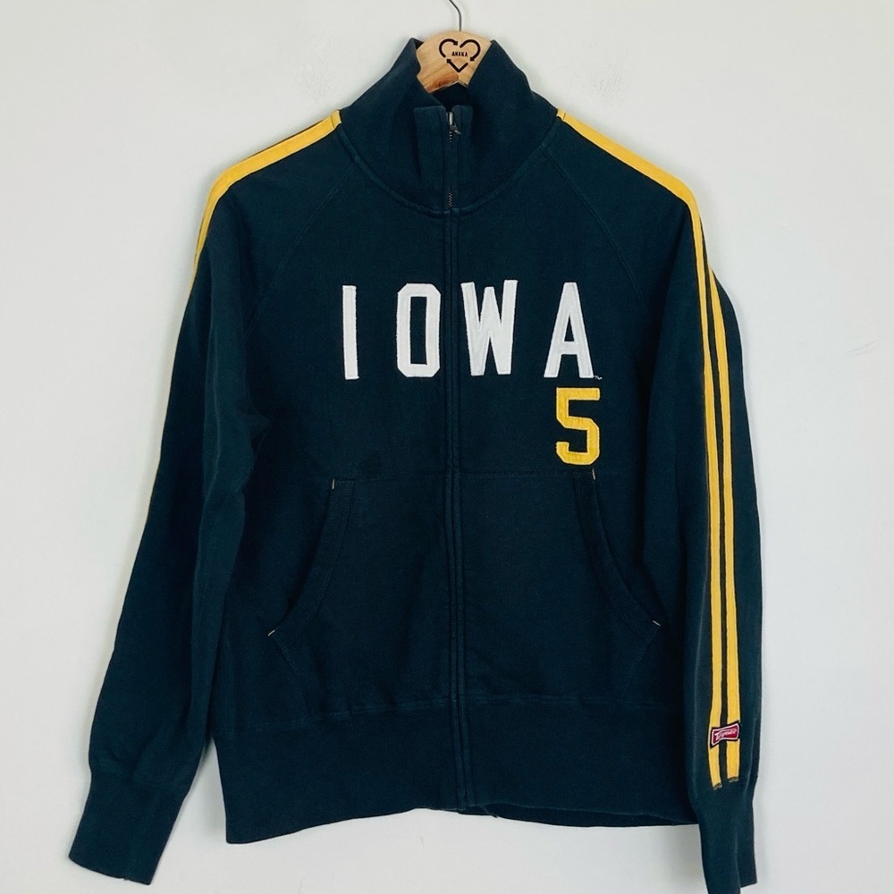 University of Iowa Tailgate retro University of Iowa zip up sweatshirt. Small
